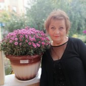 Энисе, 73 года из г. 