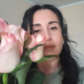 Зейнеб, 37 лет из г. 