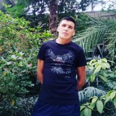 Феликс, 41 год из г. 