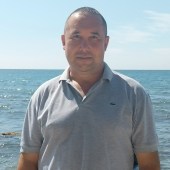 Флорит, 50 лет из г. 