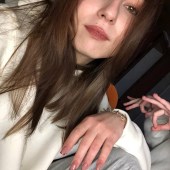 Карина, 19 лет из г. 