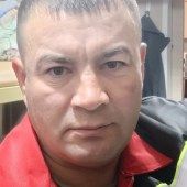 Динис, 37 лет из г. 