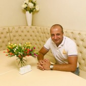 Сервер, 38 лет из г. 